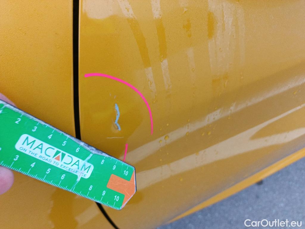  Peugeot  208 PEUGEOT  / 2019 / 5P / berlina con portón PureTech 73kW (100CV) Active #4