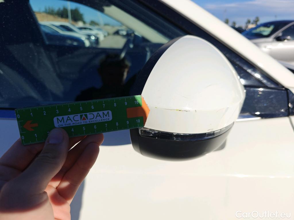  Nissan  Qashqai NISSAN  / 2021 / 5P / todoterreno DIG-T 103kW (140CV) mHEV 4x2 Acenta #24