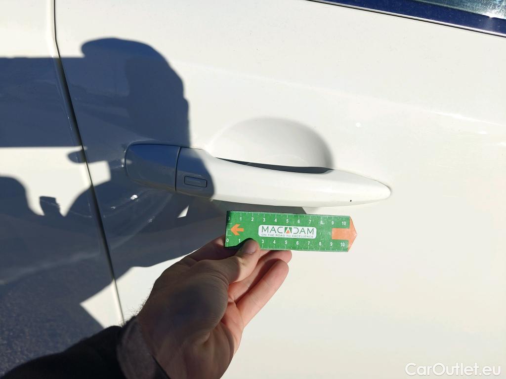  Nissan  Qashqai NISSAN  / 2021 / 5P / todoterreno DIG-T 103kW (140CV) mHEV 4x2 Acenta #38