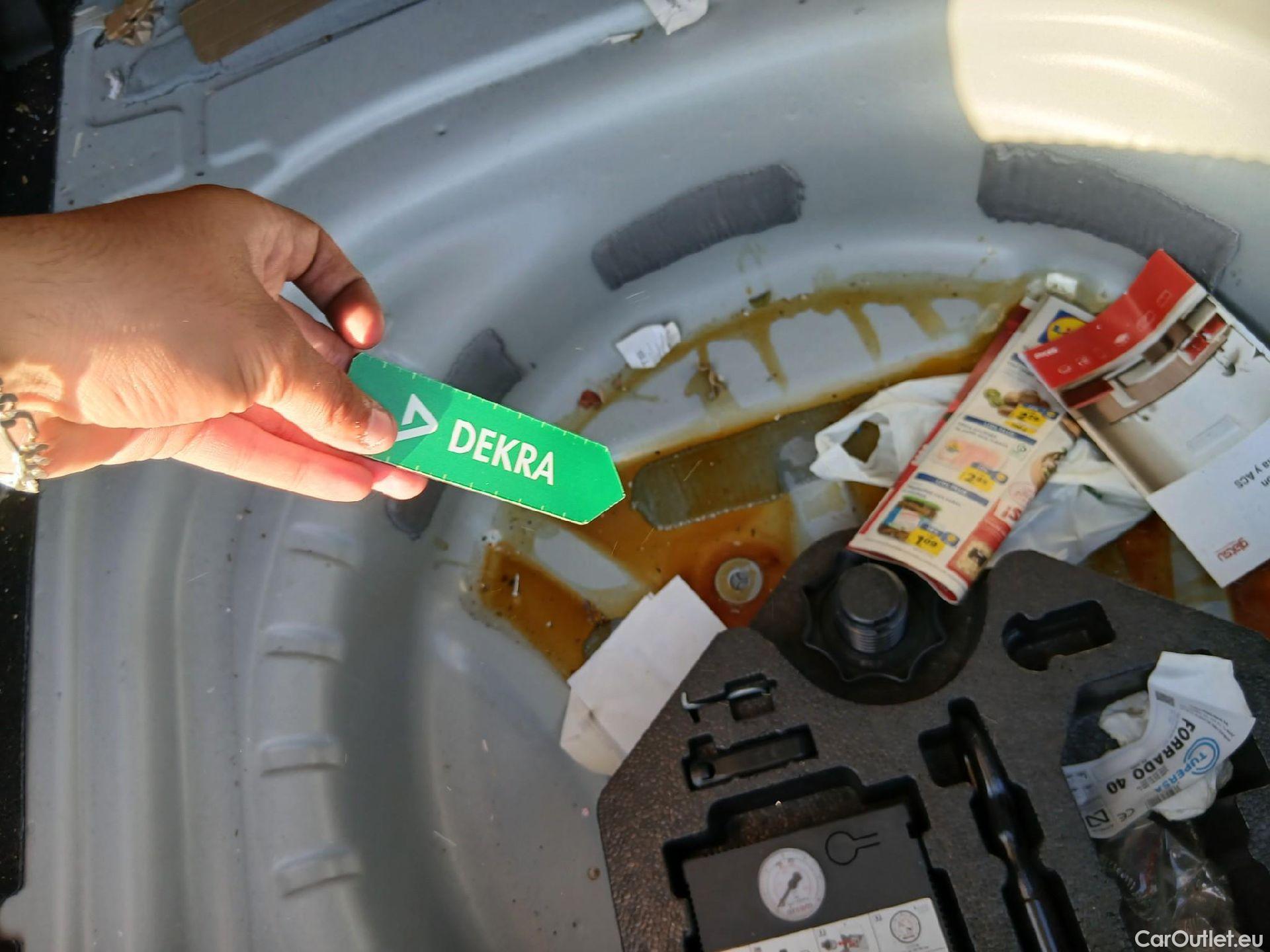  Seat  Leon SEAT Nuevo León / 2020 / 5P / familiar SP 2.0 TDI 85kW Style Go(SP) #26