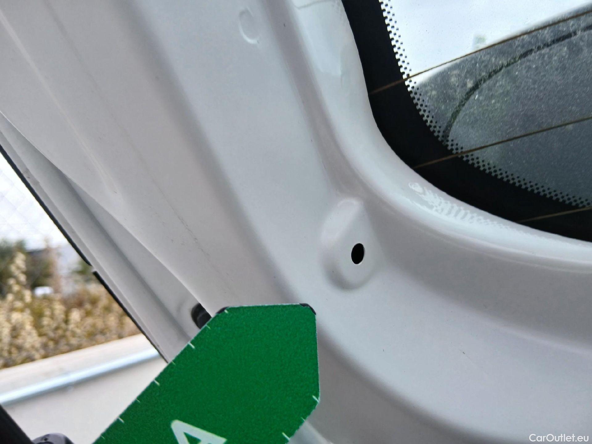  Opel  Corsa OPEL  / 2019 / 5P / berlina con portón 1.2T XHL 74kW (100CV) Edition #27