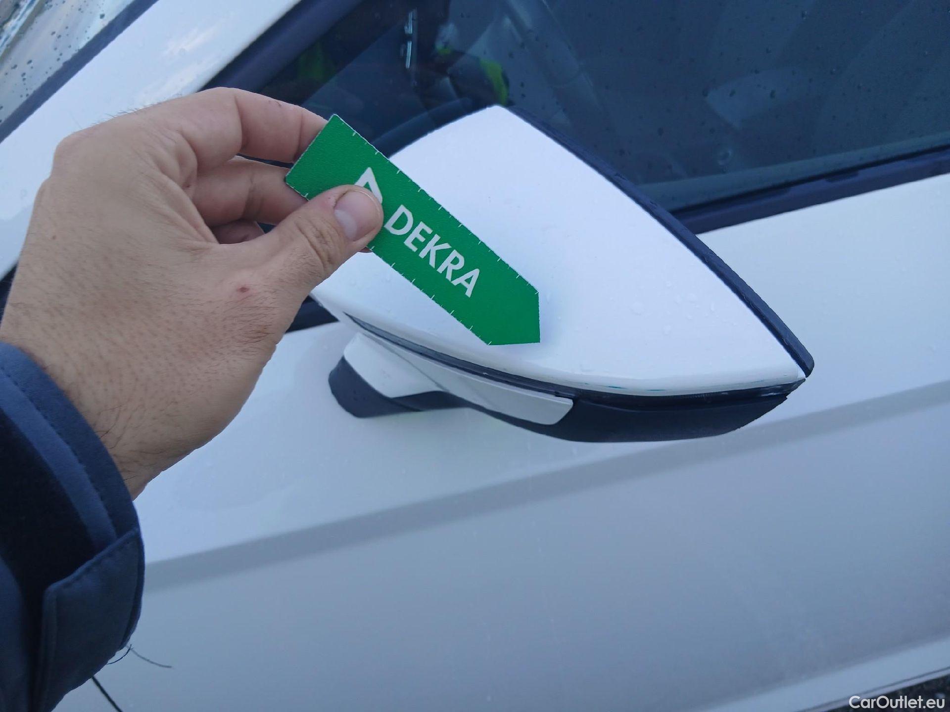  Seat  Leon SEAT León / 2016 / 5P / berlina con portón 2.0 TDI 110kW (150CV) St&Sp Style #11