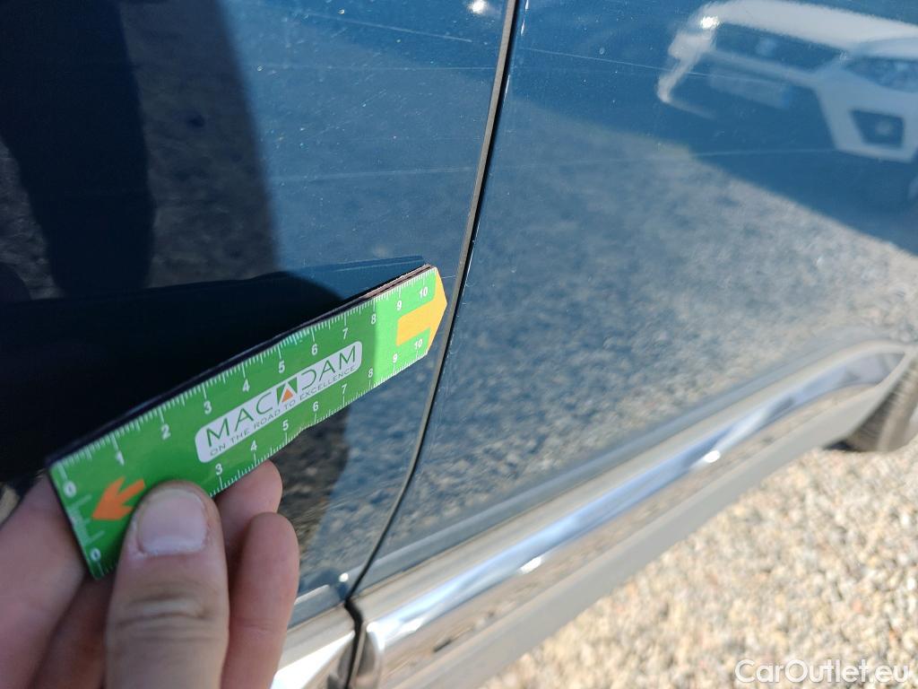  Peugeot  5008 PEUGEOT  / 2020 / 5P / todoterreno 1.5 BlueHDi 96kW S&S GT EAT8 #13