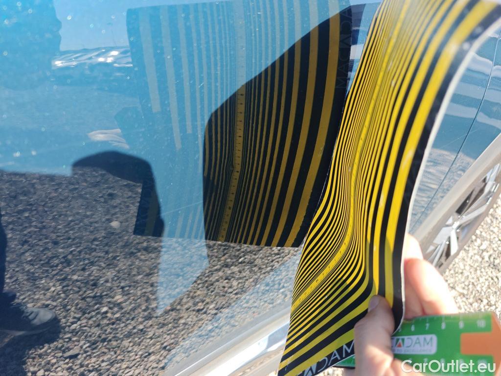  Peugeot  5008 PEUGEOT  / 2020 / 5P / todoterreno 1.5 BlueHDi 96kW S&S GT EAT8 #12