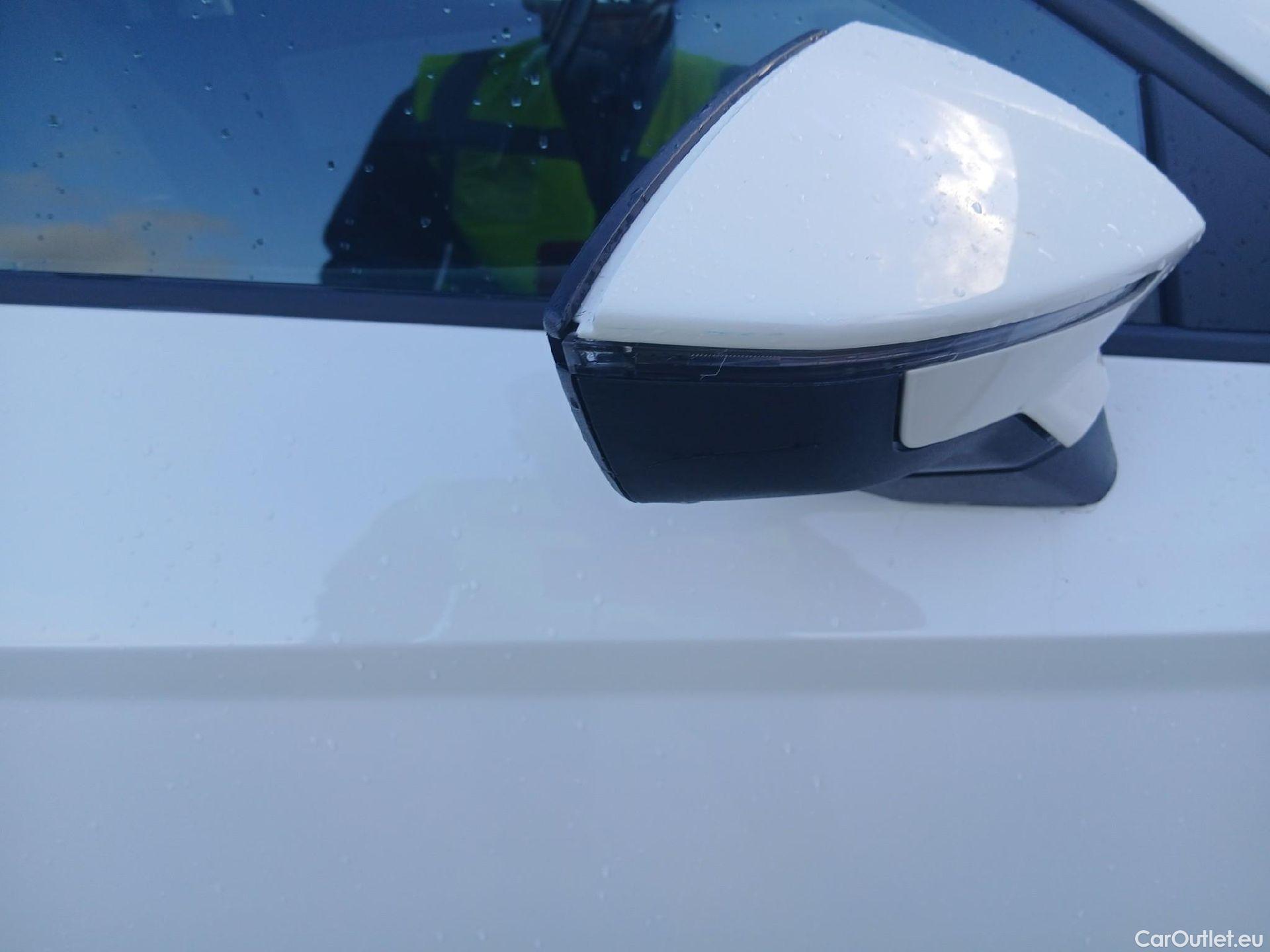  Seat  Leon SEAT León / 2016 / 5P / berlina con portón 2.0 TDI 110kW (150CV) St&Sp Style #30