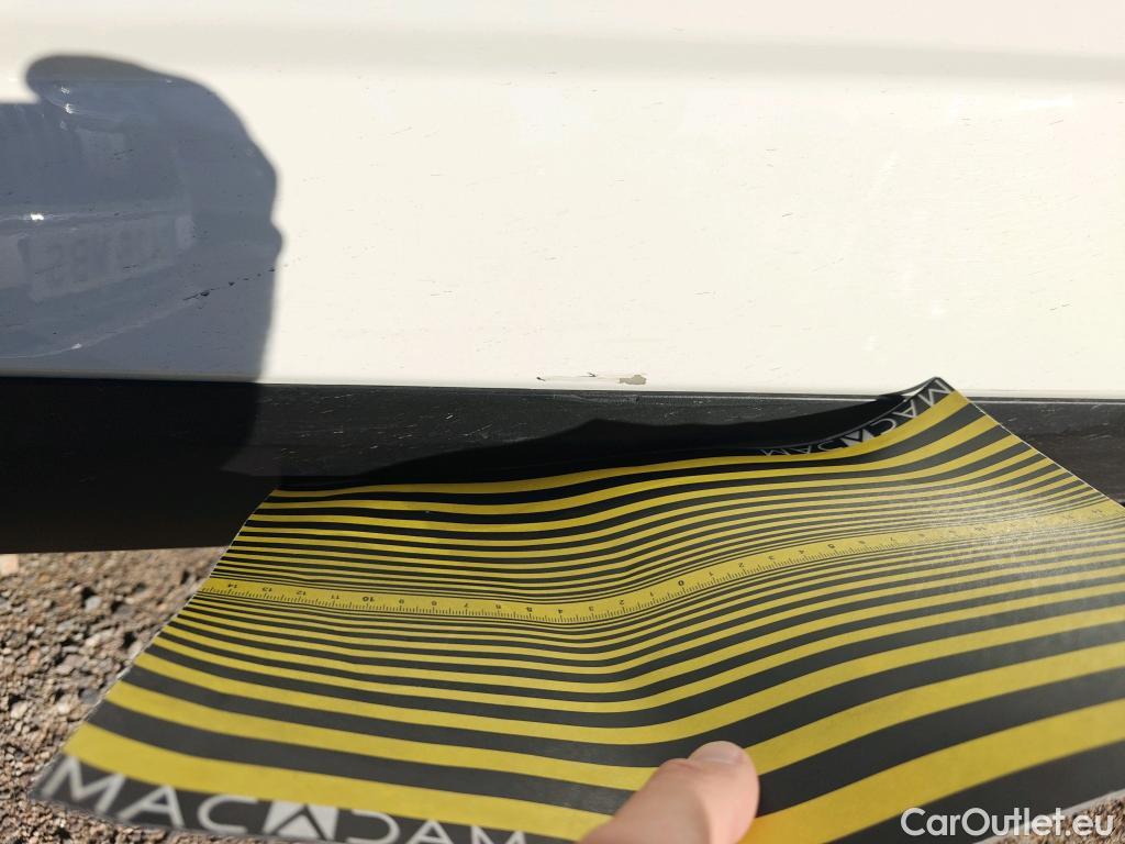  Nissan  Qashqai NISSAN  / 2021 / 5P / todoterreno DIG-T 103kW (140CV) mHEV 4x2 Acenta #2