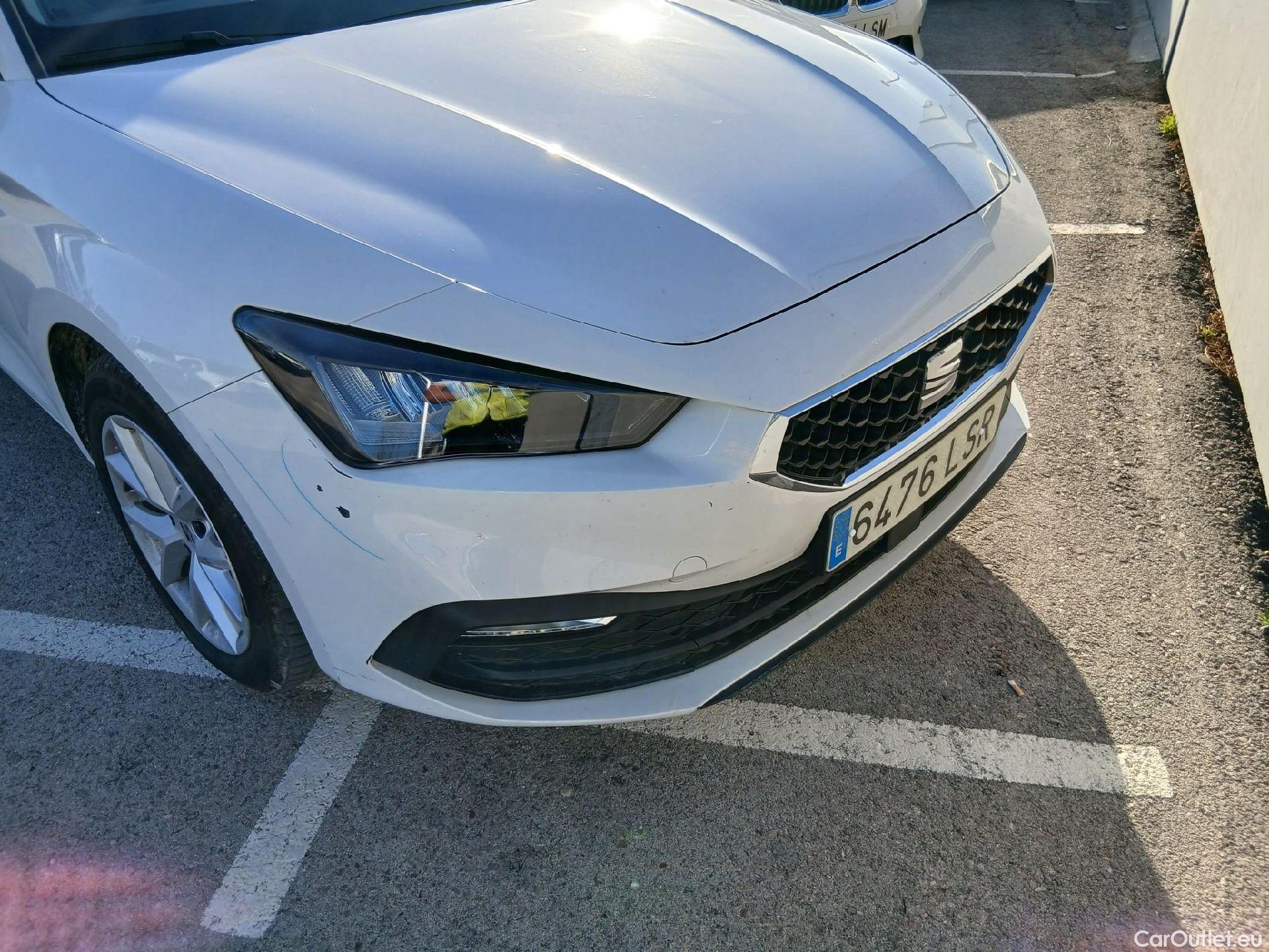  Seat  Leon SEAT Nuevo León / 2020 / 5P / familiar SP 2.0 TDI 85kW Style Go(SP) #2