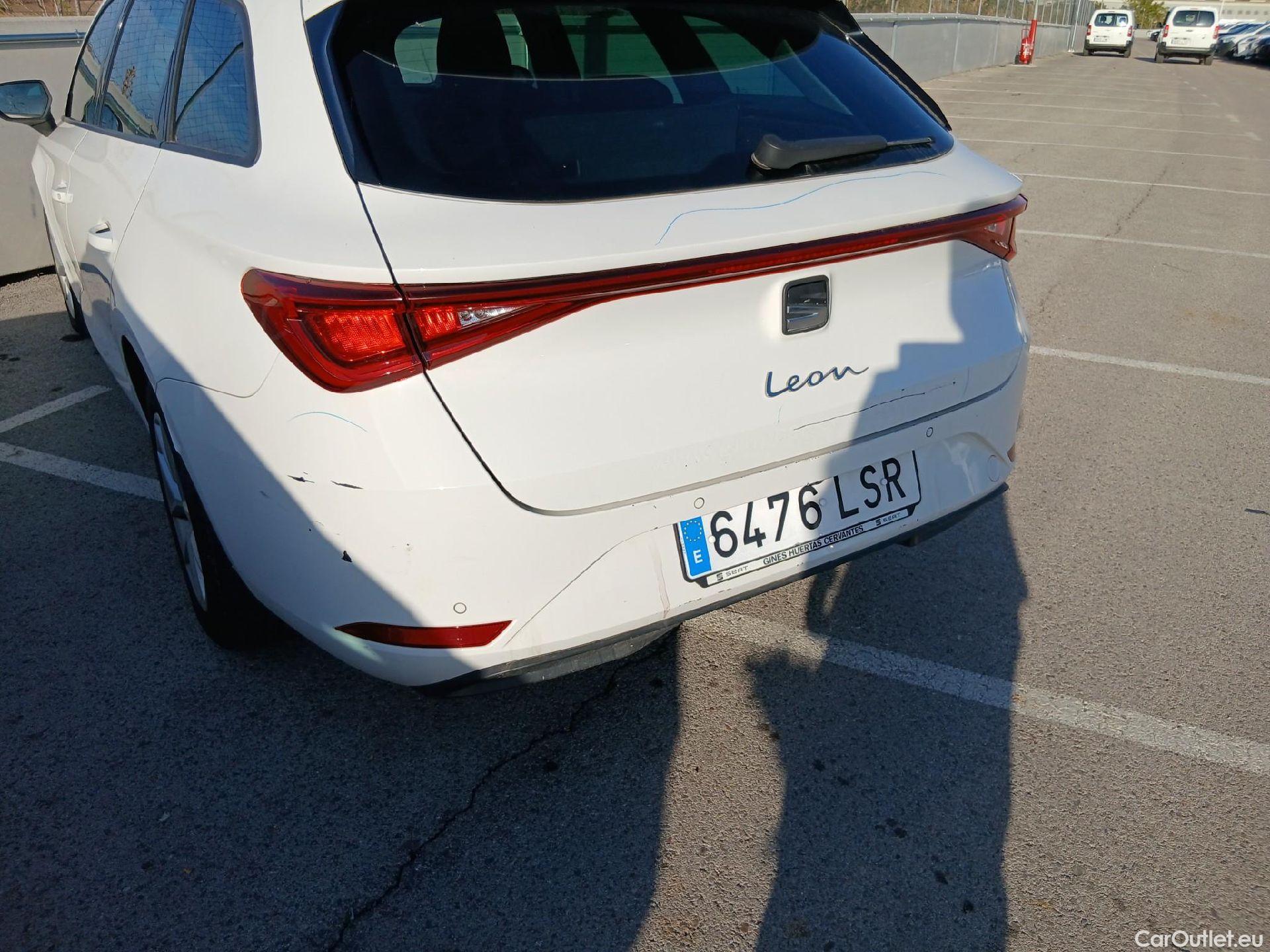  Seat  Leon SEAT Nuevo León / 2020 / 5P / familiar SP 2.0 TDI 85kW Style Go(SP) #10