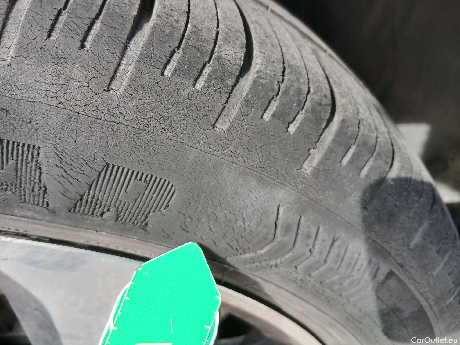  Renault  Captur  Zen 0.9 TCe 90CV MT5 E6 #15