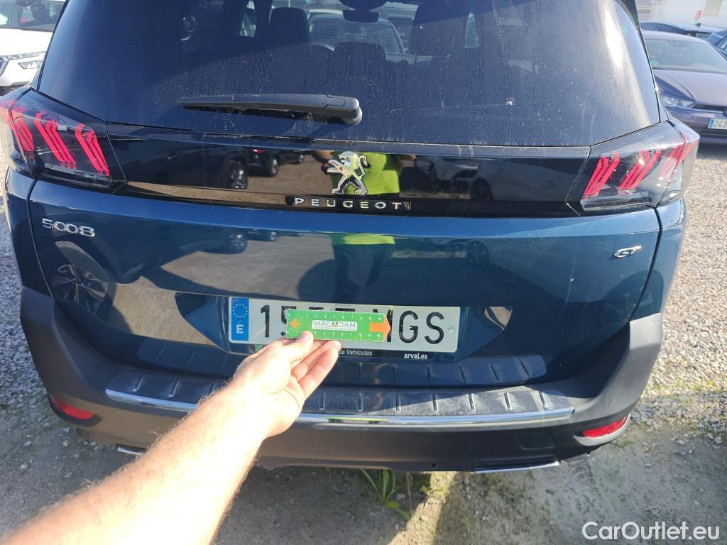  Peugeot  5008 PEUGEOT  / 2020 / 5P / todoterreno 1.5 BlueHDi 96kW S&S GT EAT8 #4