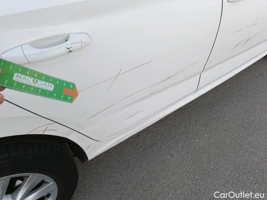  Skoda  KAMIQ SKODA  1.0 TSI 81kW (110CV) DSG Ambition (CX) #1