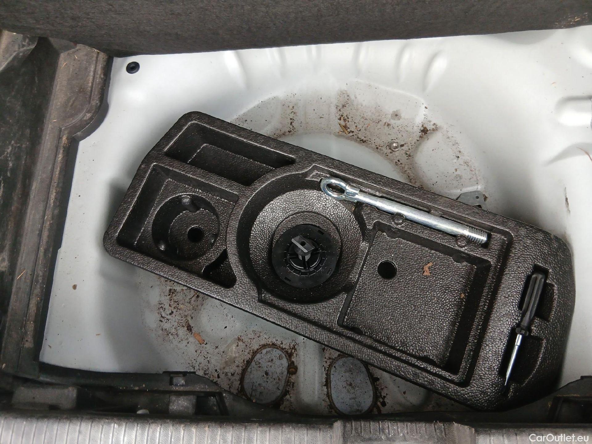  Opel  Crossland  X Edition 1.2 Turbo 110CV MT6 E6d #13