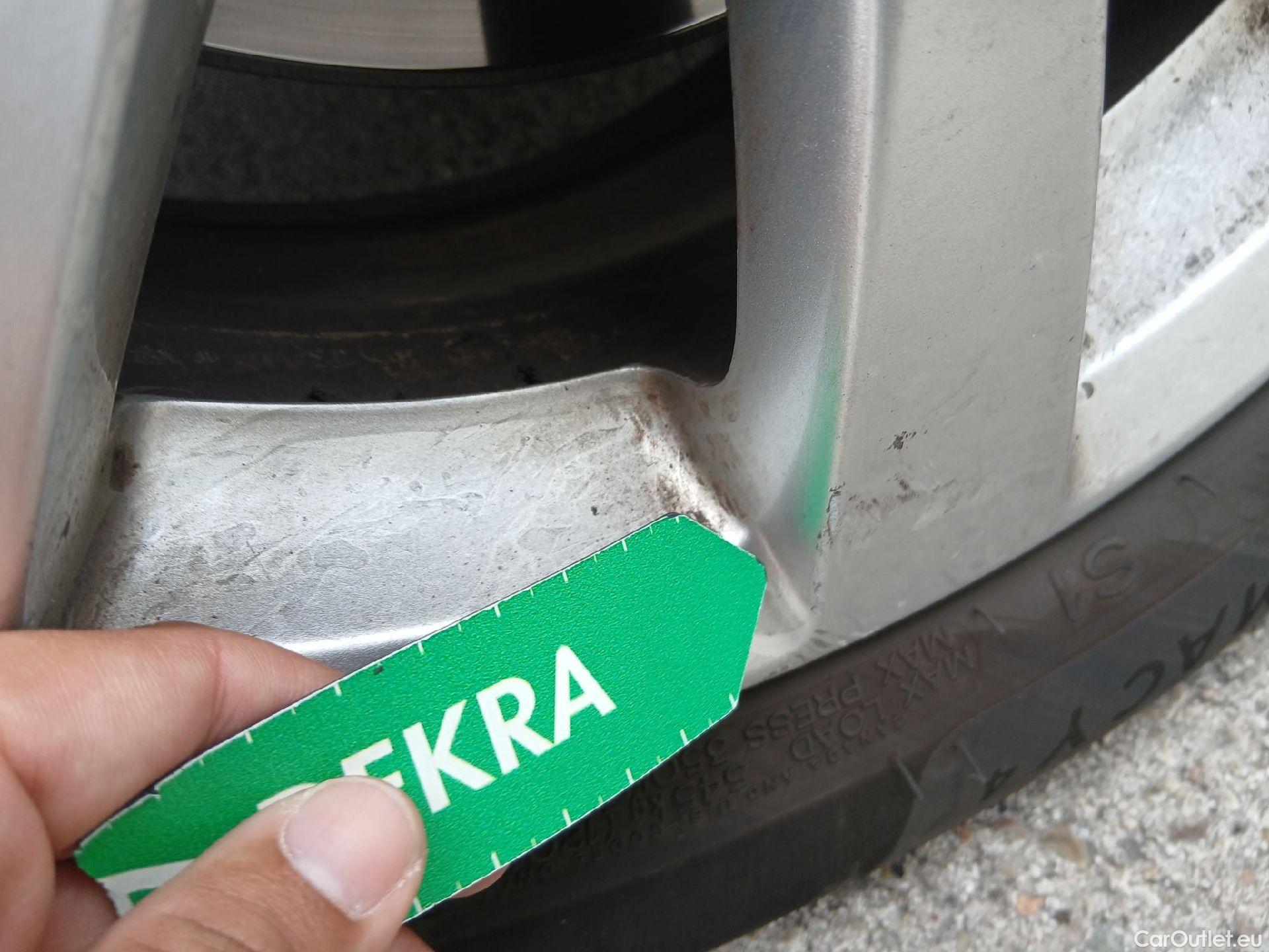  Opel  Corsa OPEL  / 2019 / 5P / berlina con portón 1.2T XHL 74kW (100CV) Edition #49