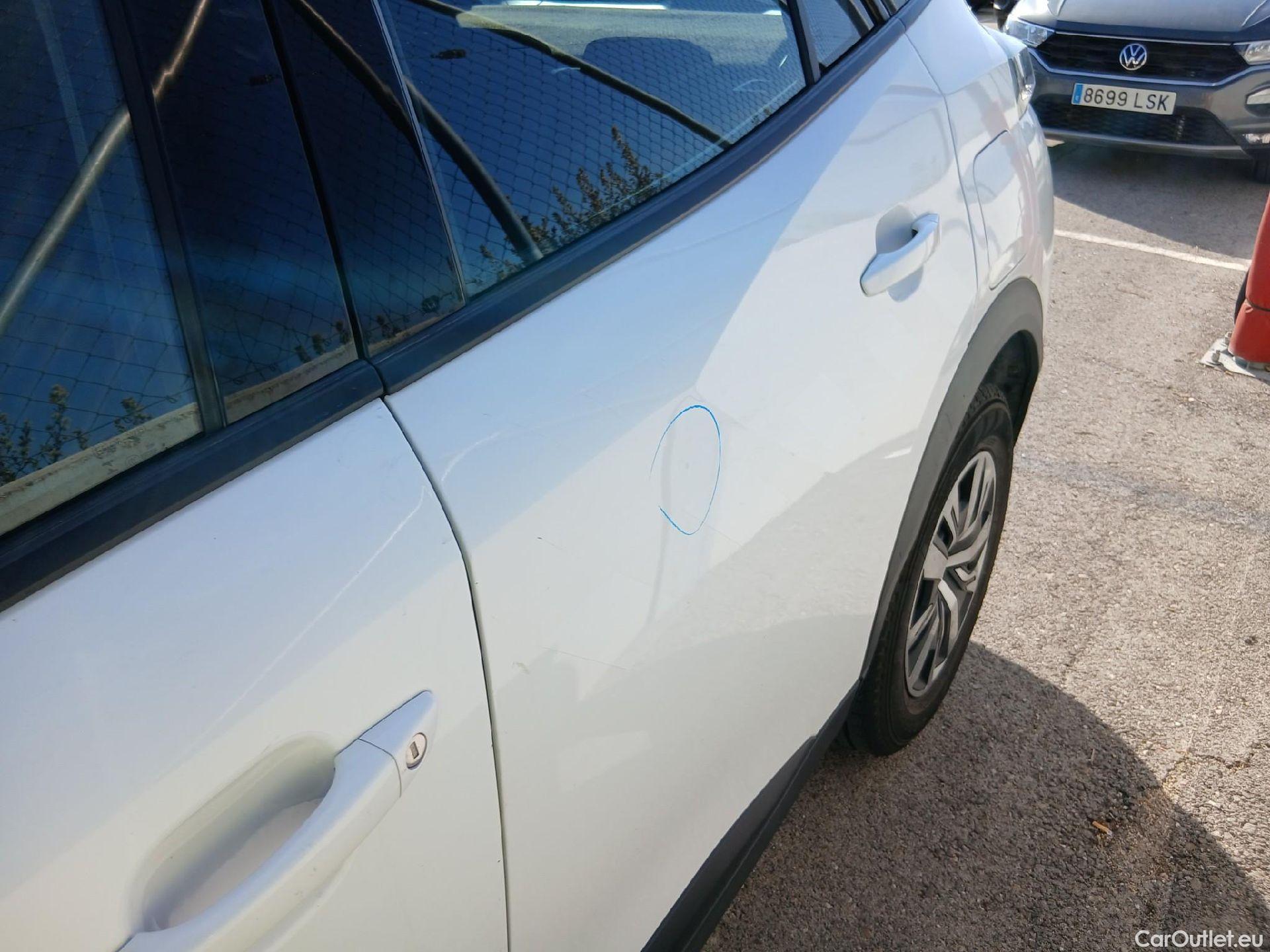  Peugeot  2008 PEUGEOT  / 2019 / 5P / todoterreno Active BlueHDI 81kW (110CV) #13