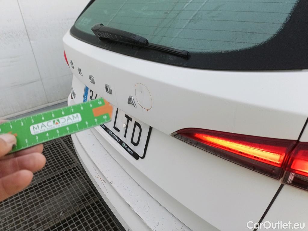  Skoda  KAMIQ SKODA  1.0 TSI 81kW (110CV) DSG Ambition (CX) #7