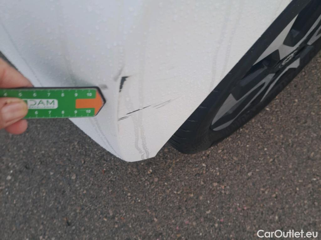  Toyota  Aygo TOYOTA  / 2018 / 5P / minicoche 1.0 70 x-play #6