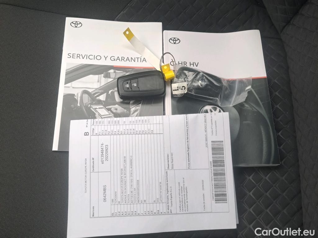  Toyota  C-HR TOYOTA  / 2019 / 5P / todoterreno 1.8 125H Active #5