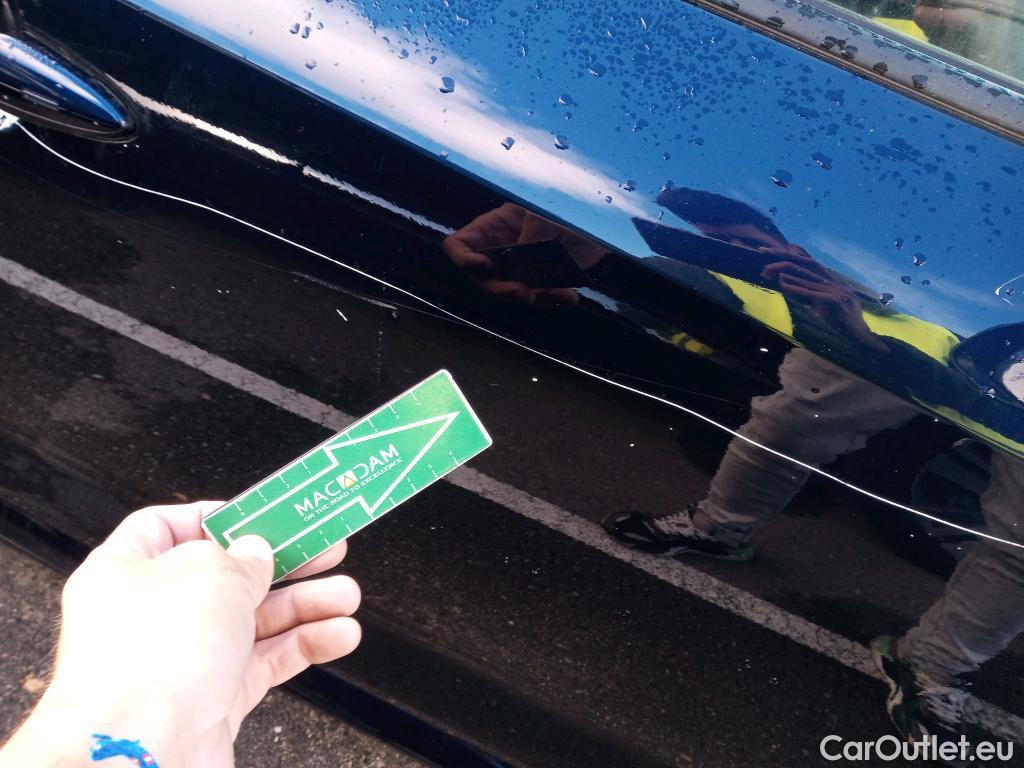  Toyota  Corolla TOYOTA  / 2019 / 5P / berlina con portón 2.0 180H ADVANCE E-CVT #23