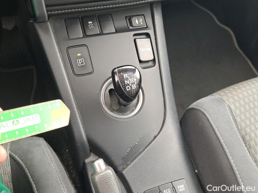  Toyota  Auris TOYOTA  5p 2G berlina con portón 1.8 140H Hybrid Feel! Edition #11