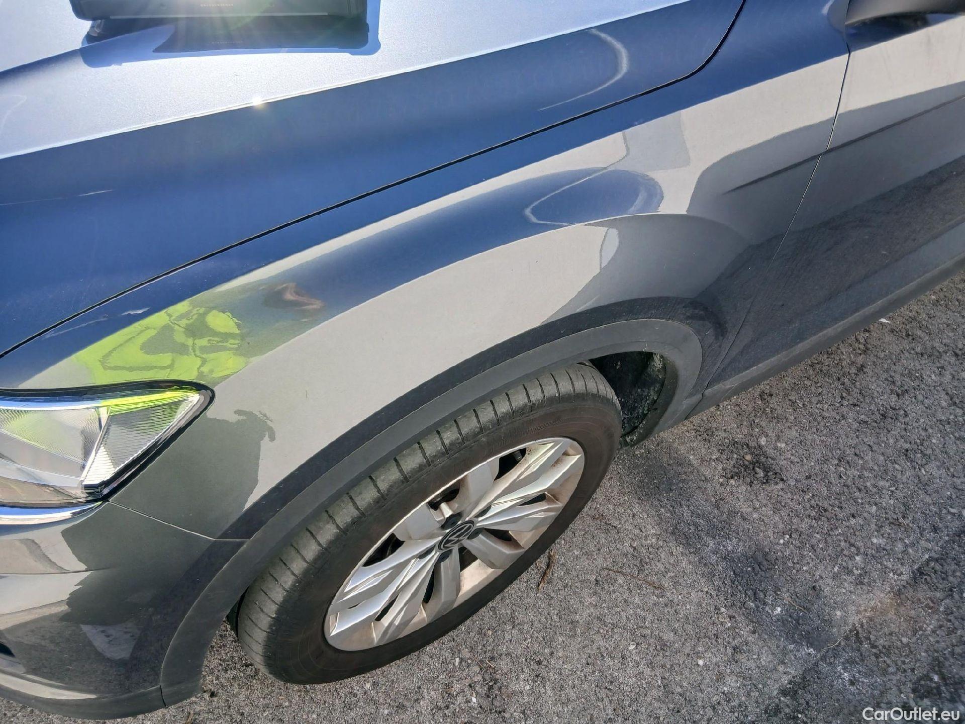  Volkswagen  T-ROC  Advance 2.0 TDI 150CV AT7 E6d #5