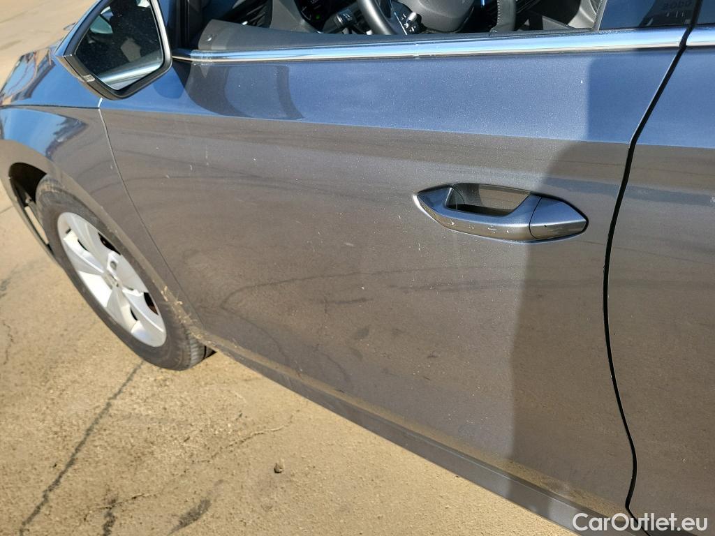  Skoda  Octavia SKODA  / 2020 / 5P / berlina con portón 2.0 TDI 110kW (150 CV) DSG Ambition #1