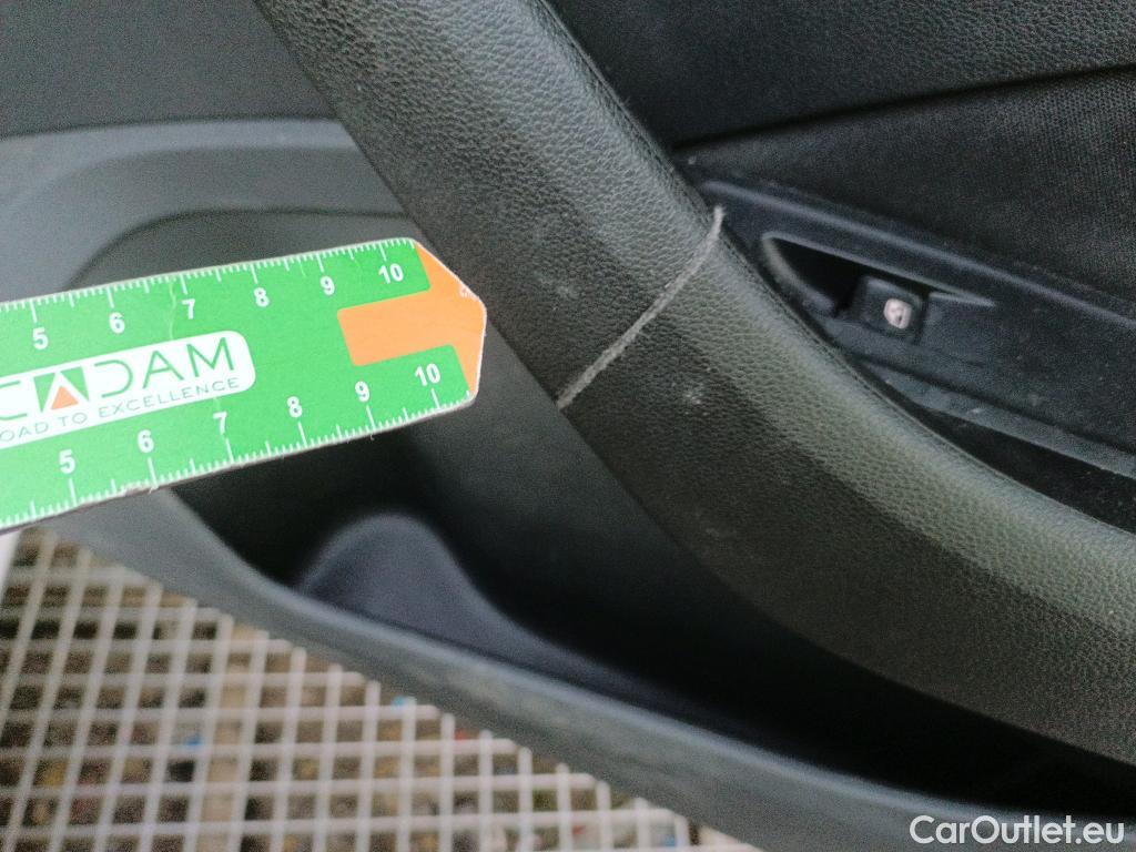  Skoda  KAMIQ SKODA  1.0 TSI 81kW (110CV) DSG Ambition (CX) #22