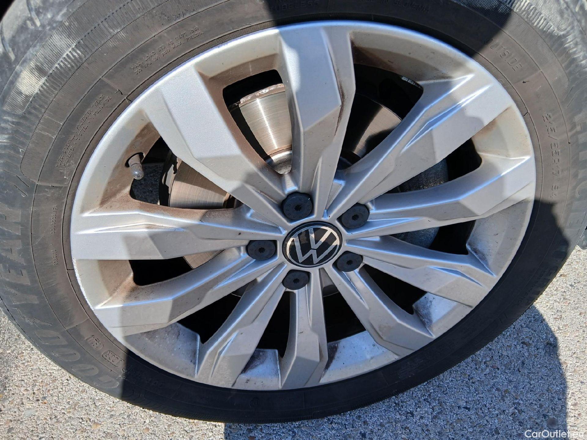  Volkswagen  T-ROC  Advance 2.0 TDI 150CV AT7 E6d #10