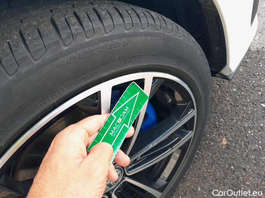  Volkswagen  Golf  VOLKSWAGEN / 2016 / 5P / berlina con portón GTE 1.4 TSI e-Power 150kW (204CV) DSG #8