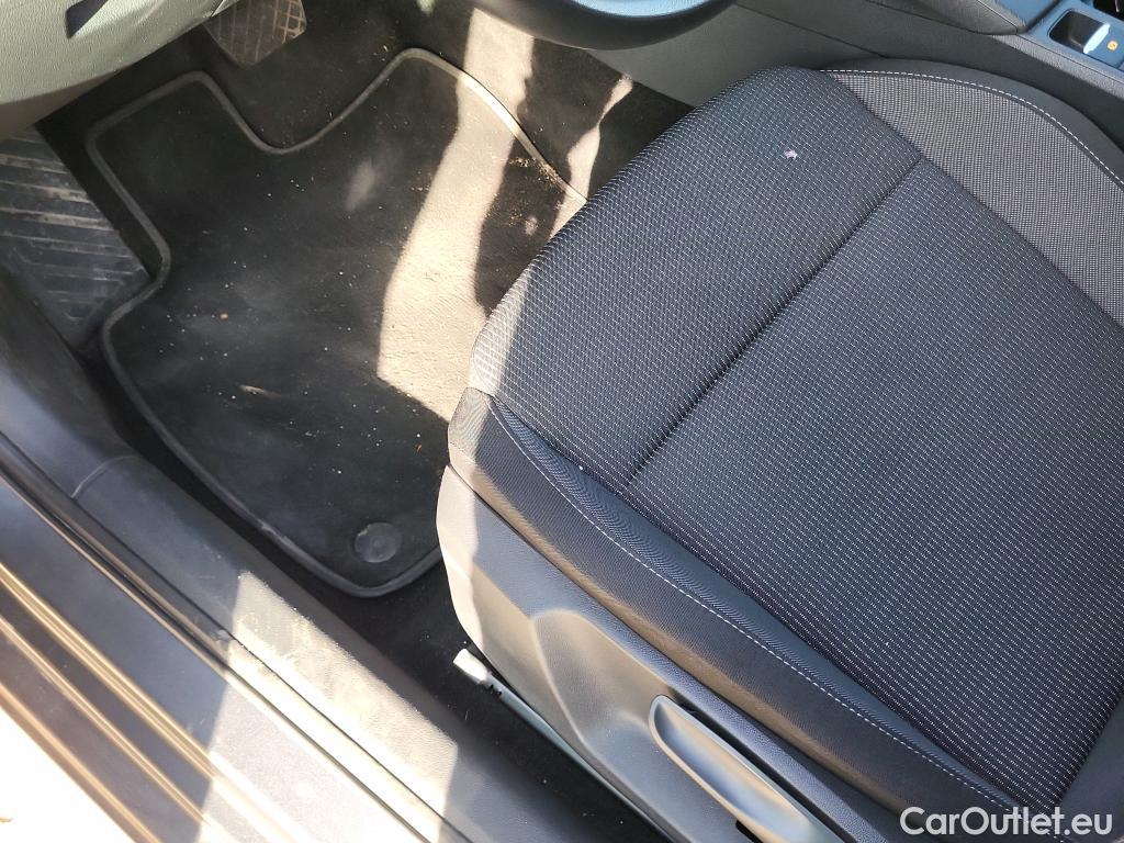  Skoda  Octavia SKODA  / 2020 / 5P / berlina con portón 2.0 TDI 110kW (150 CV) DSG Ambition #16