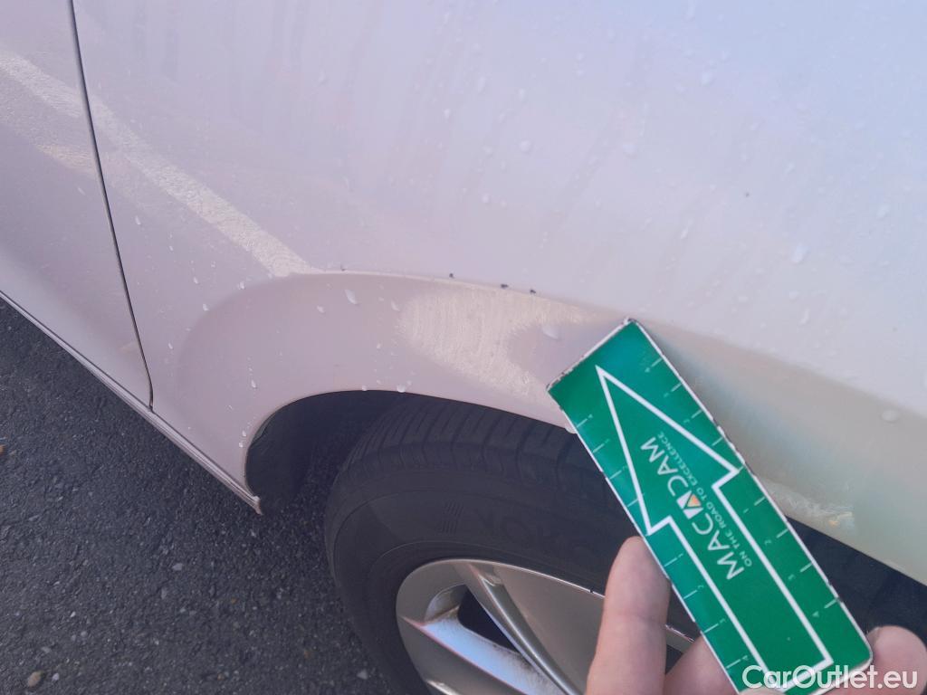  Volkswagen  Golf  VOLKSWAGEN / 2020 / 5P / berlina con portón 2.0 TDI 85kW (115CV) #16