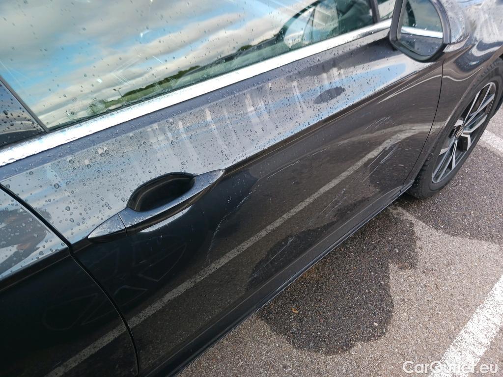  Volkswagen  Passat VOLKSWAGEN  / 2019 / 5P / familiar Variant Executive 2.0 TDI 110kW DSG #9