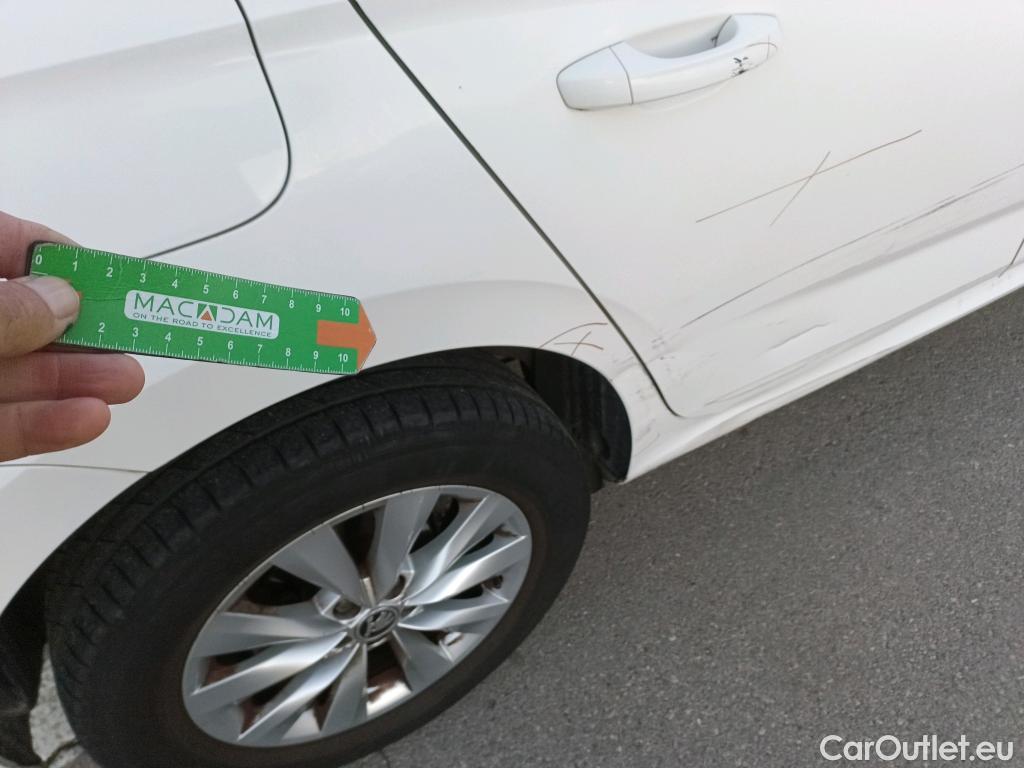  Skoda  KAMIQ SKODA  1.0 TSI 81kW (110CV) DSG Ambition (CX) #5