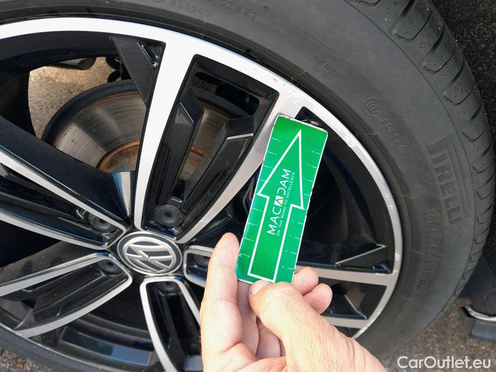  Volkswagen  Golf  VOLKSWAGEN / 2016 / 5P / berlina con portón GTE 1.4 TSI e-Power 150kW (204CV) DSG #5