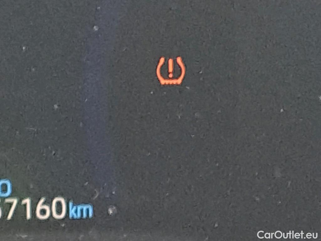  Toyota  Corolla TOYOTA  1.8 125H ACTIVE TECH E-CVT (CX) #18