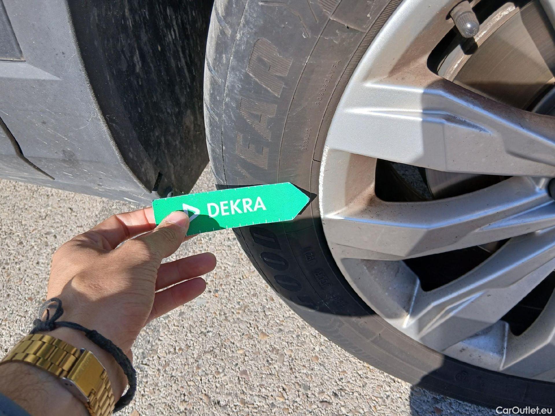  Volkswagen  T-ROC  Advance 2.0 TDI 150CV AT7 E6d #11