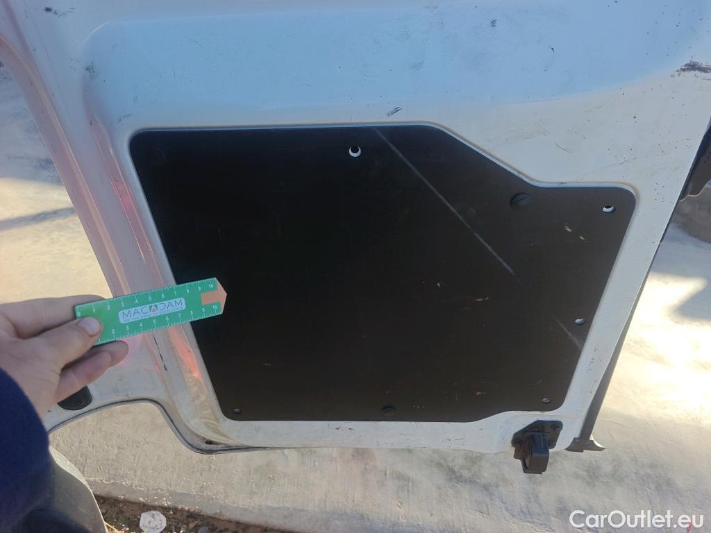  Toyota  Proace TOYOTA  / 2016 / 4P / furgón FU. MEDIO (L1) 2.0D 90kW COMFORT CARGA + #54