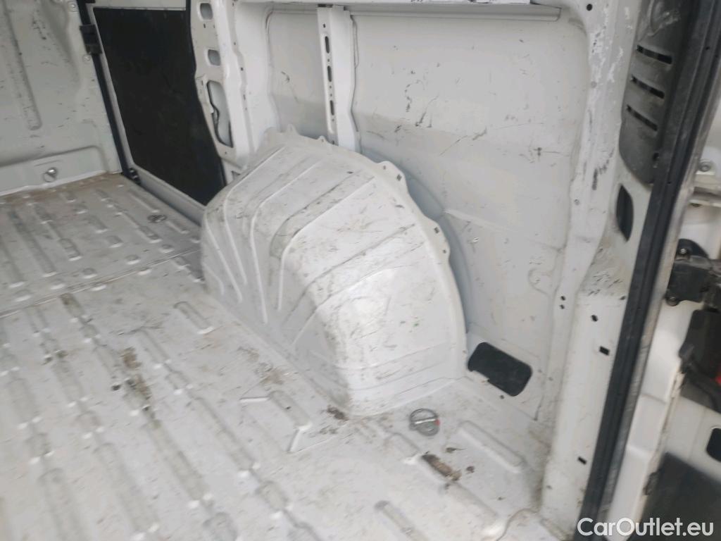  Citroen  Jumper CITROEN  / 2014 / 4P / furgón BlueHDi 88KW (120CV) Furgón 30L1H1 #3