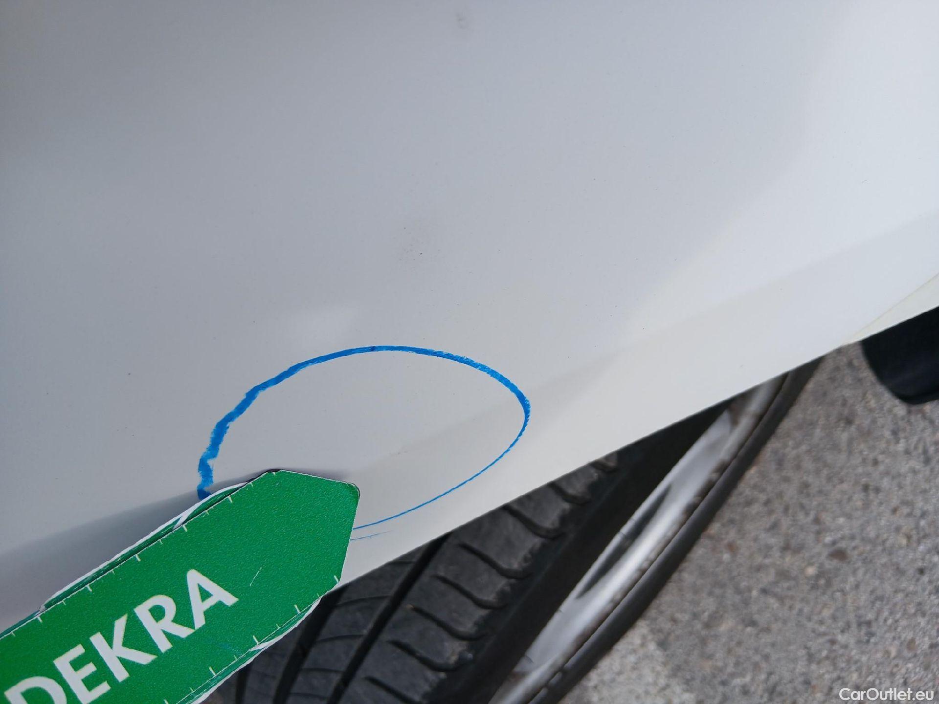  Peugeot  Partner PEUGEOT  / 2018 / 3P / furgón derivado de turismo Pro Standard 600kg BlueHDi 73kW #24