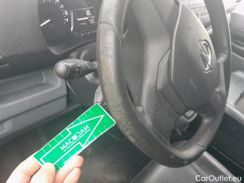  Opel  Vivaro OPEL  / 2019 / 4P / furgón 1.5 Diésel 88kW (120CV) M Std Express ISOTERMO + EQUIPO DE FRIO #22