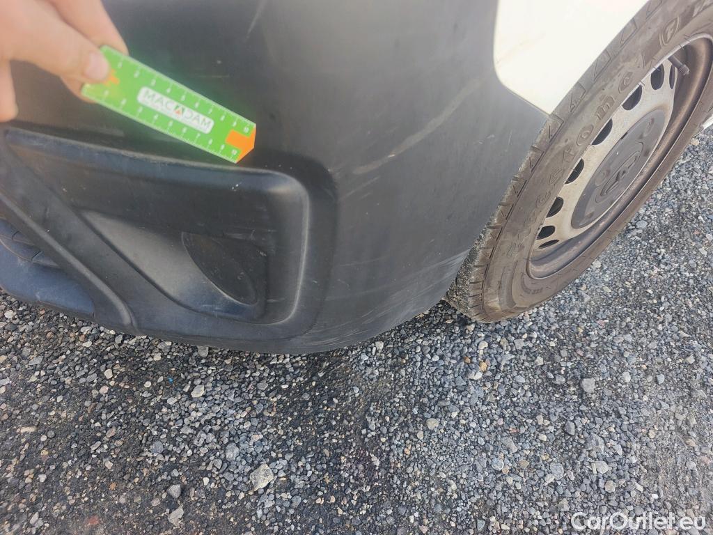  Toyota  Proace TOYOTA  / 2016 / 4P / furgón FU. MEDIO (L1) 2.0D 90kW COMFORT CARGA + #43