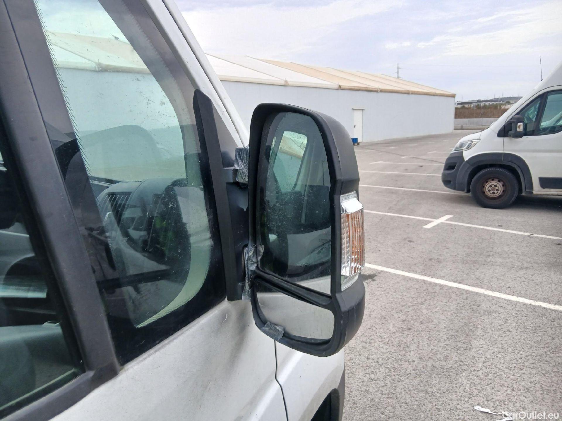  Citroen  Jumper CITROEN  / 2014 / 4P / furgón BlueHDi 96KW (130CV) Furgón 35L2H2 #54