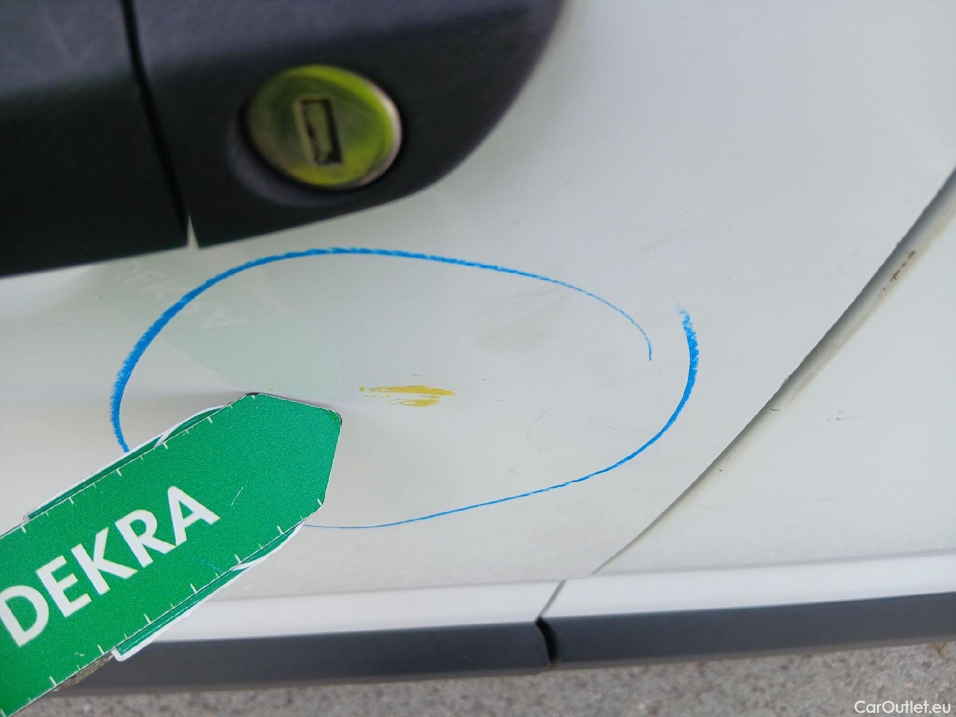  Peugeot  Partner PEUGEOT  / 2018 / 3P / furgón derivado de turismo Pro Standard 600kg BlueHDi 73kW #12