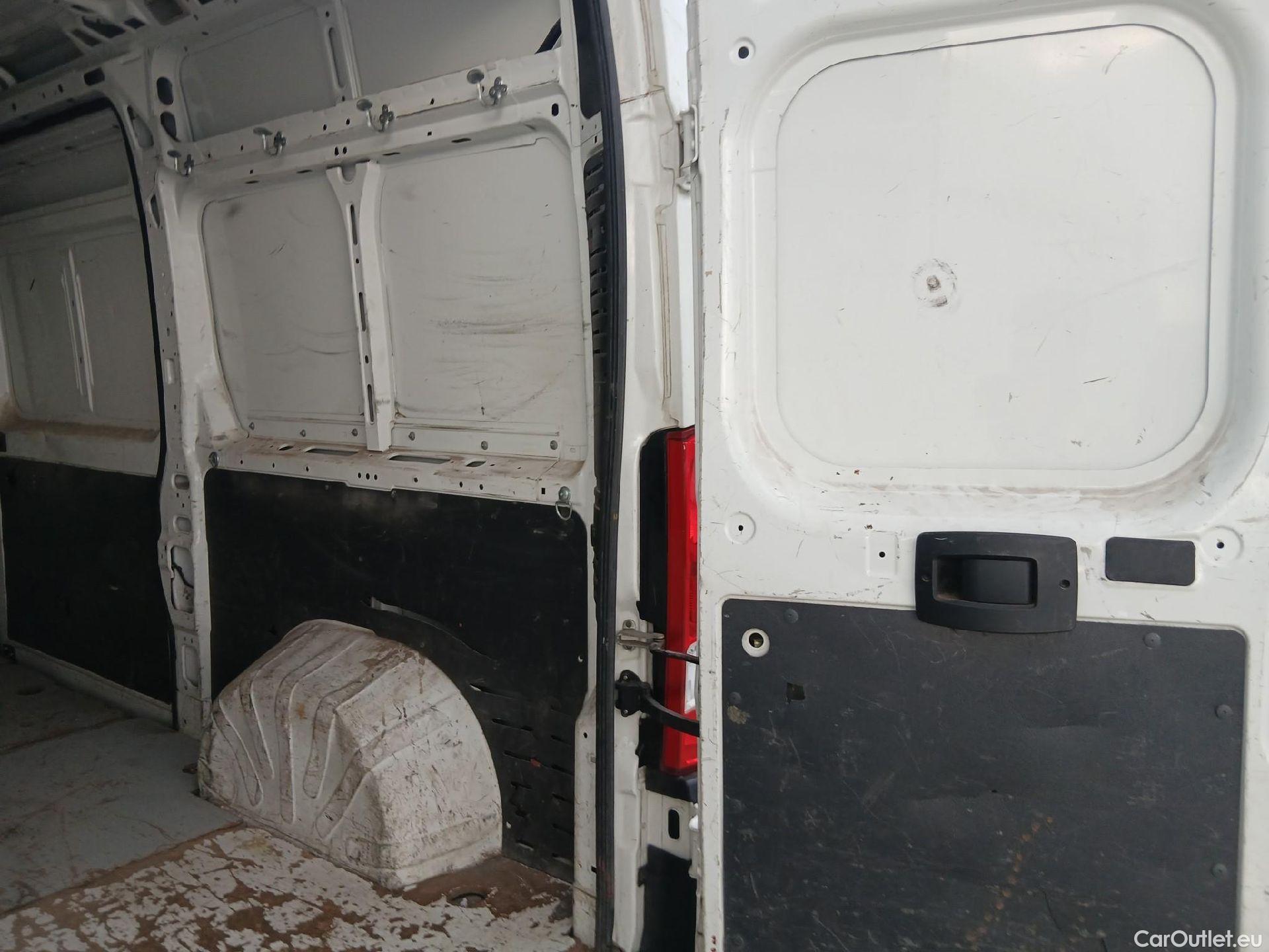  Citroen  Jumper CITROEN  / 2014 / 4P / furgón BlueHDi 96KW (130CV) Furgón 35L2H2 #6