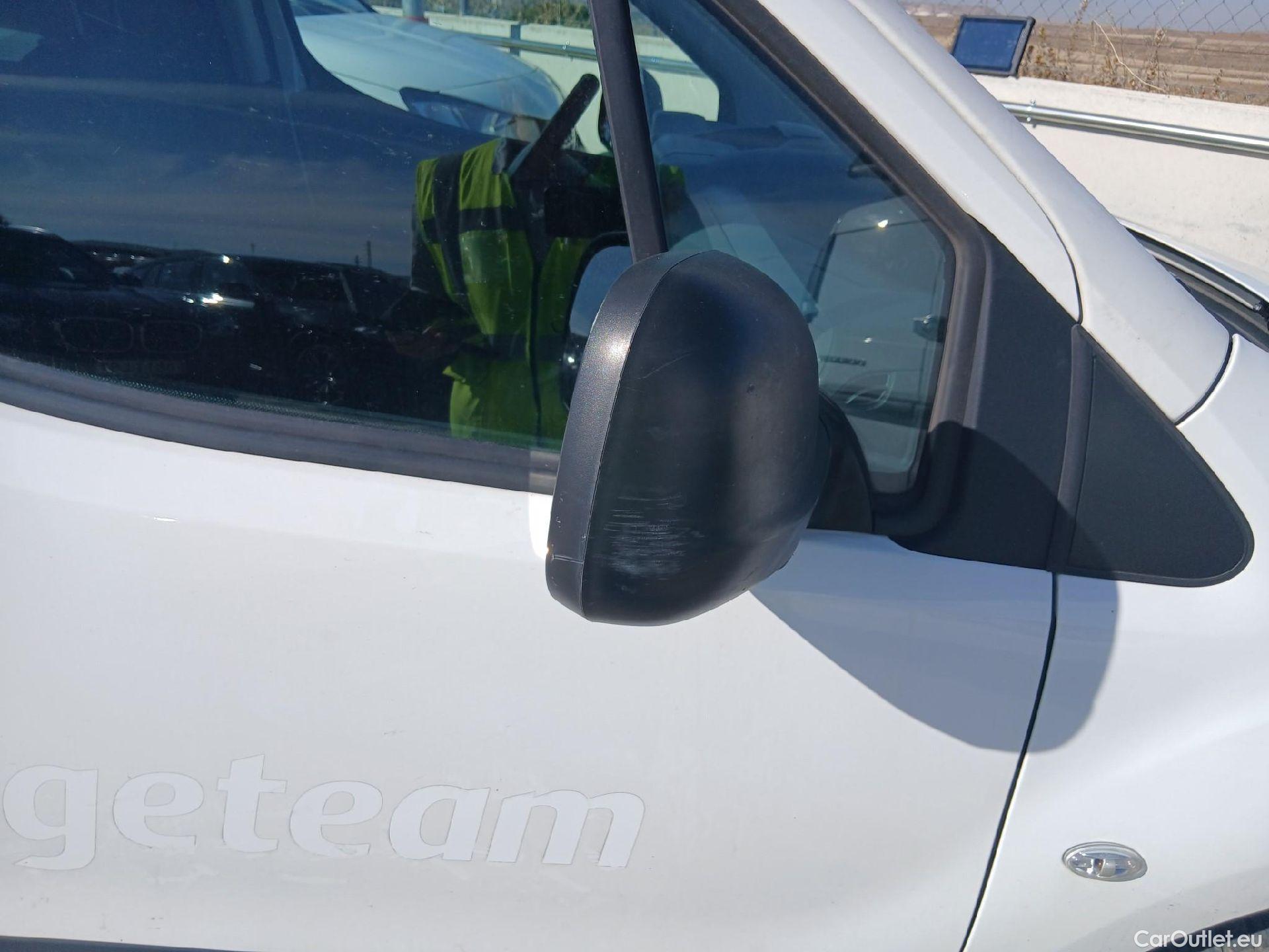  Peugeot  Partner PEUGEOT  / 2015 / 4P / combi TEPEE Access BlueHDi 1.6 HDi 73KW (100) #16