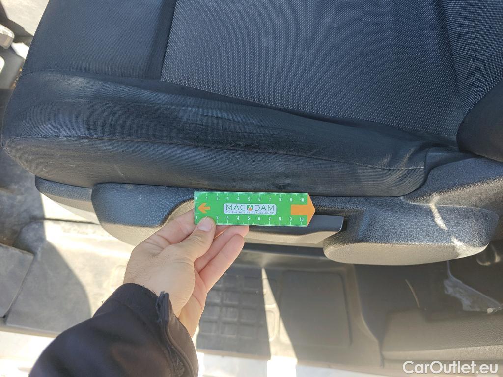  Peugeot  Expert PEUGEOT  VU 4p 3G furgón Furg.Premium BlueHDi 85KW (115) Standard #57