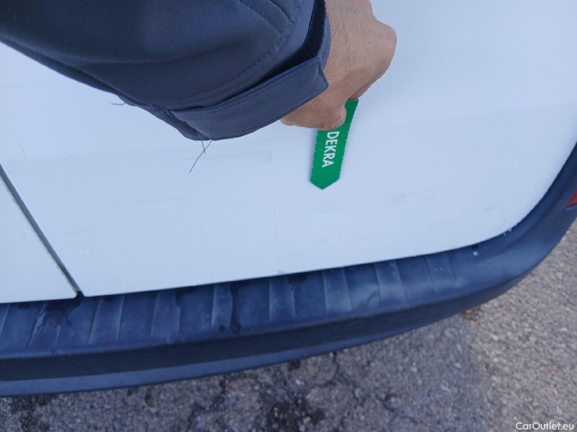  Renault  Kangoo RENAULT  Furgón/2013/3P/furgón derivado de turismo Profesional Blue dCi 70kW (95CV) #17