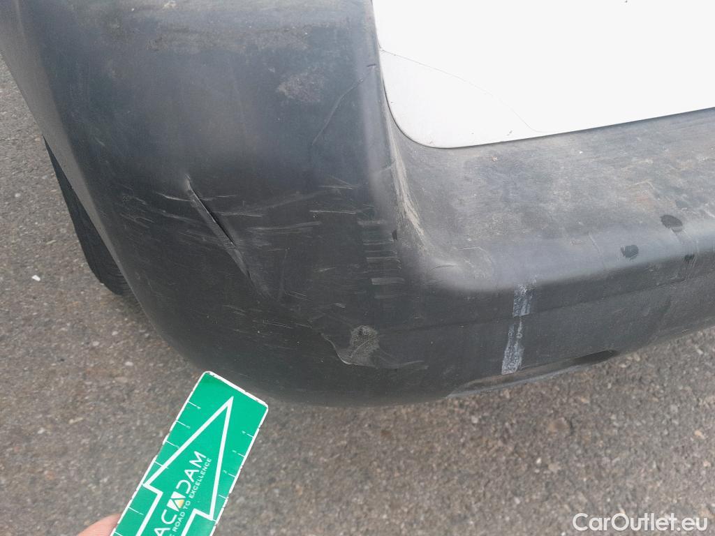  Opel  Vivaro OPEL  / 2019 / 4P / furgón 1.5 Diésel 88kW (120CV) M Std Express ISOTERMO + EQUIPO DE FRIO #8