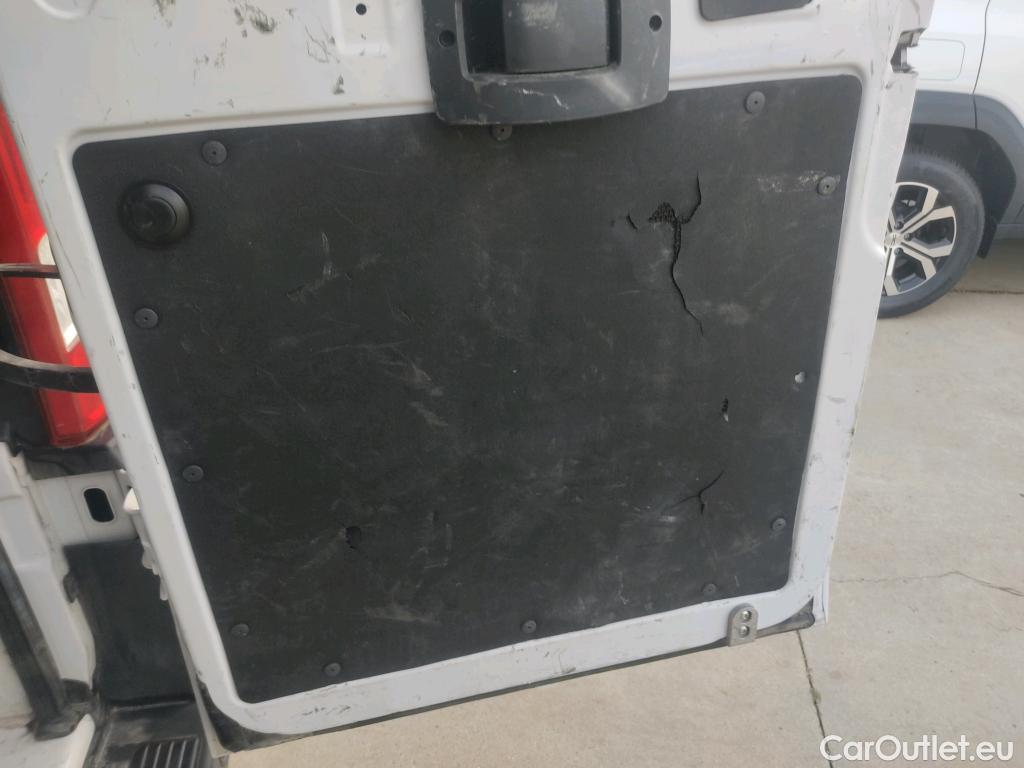  Citroen  Jumper CITROEN  / 2014 / 4P / furgón BlueHDi 88KW (120CV) Furgón 30L1H1 #15