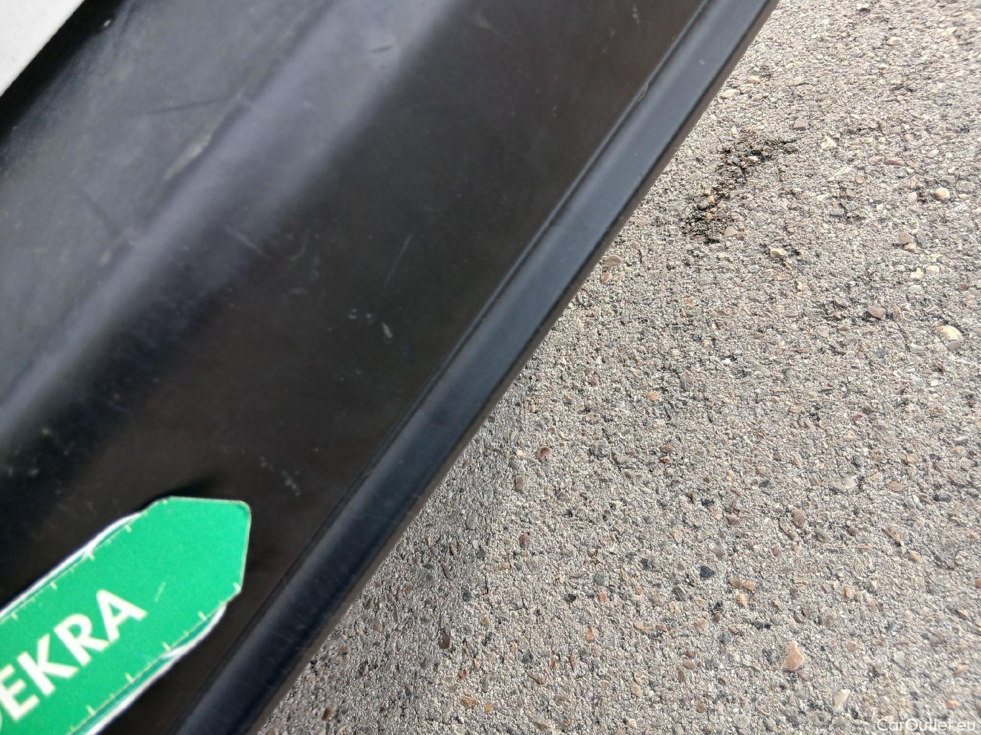  Peugeot  Partner PEUGEOT  / 2018 / 3P / furgón derivado de turismo Pro Standard 600kg BlueHDi 73kW #15