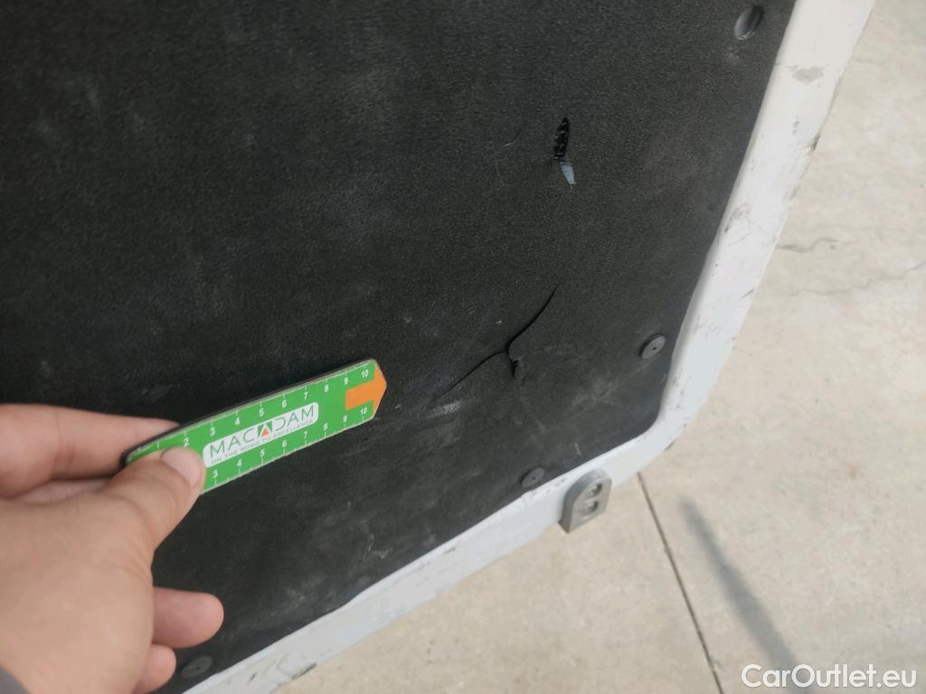  Citroen  Jumper CITROEN  / 2014 / 4P / furgón BlueHDi 88KW (120CV) Furgón 30L1H1 #17